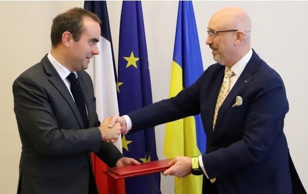 Украина и Франция подписали соглашение в сфере безопасности и обороны