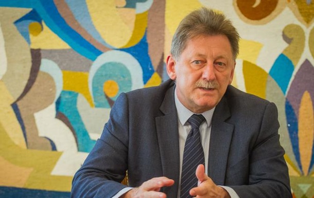 Посол Украины выступил против отмены безвиза для белорусов