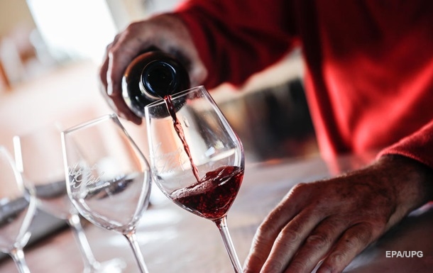 Регулярное употребление вина ведет к раку груди - ученые