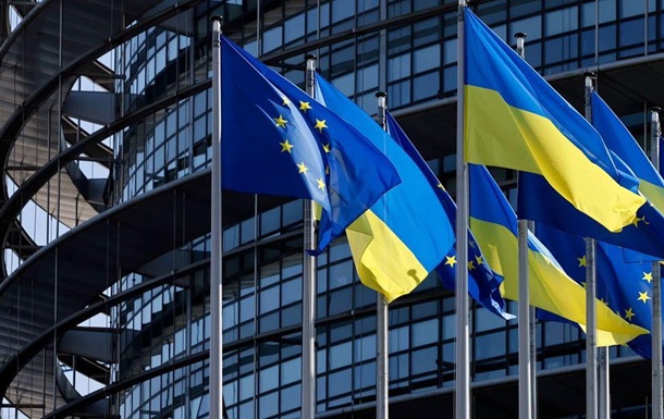 ЄП закликає протидіяти знищенню культурної спадщини України