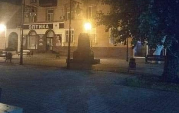 Conquerors in the Kherson region stole even monuments