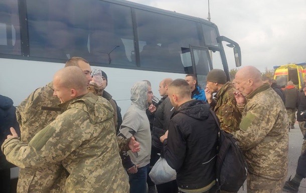 Вдалося звільнити 52 українських полонених