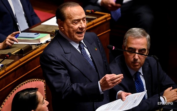 Берлусконі вважає, що Зеленський піде на переговори з Путіним заради грошей
