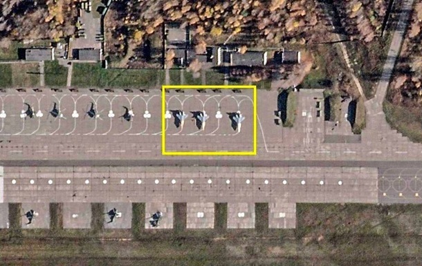 РФ разместила под Минском три МиГ-31К и ракетные контейнеры - ВСУ