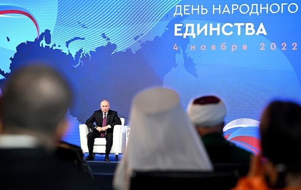 Путин назвал  смертоносной  ситуацию в Украине