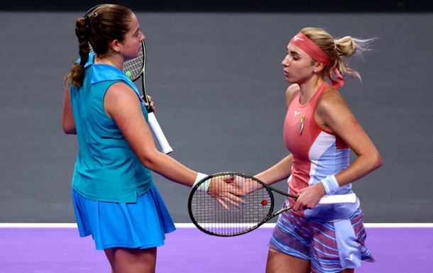 Кіченок та Остапенко програли в 1/2 Підсумкового турніру WTA