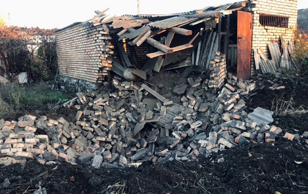 Удар по Нікопольському району: пошкоджено будинки і підприємство