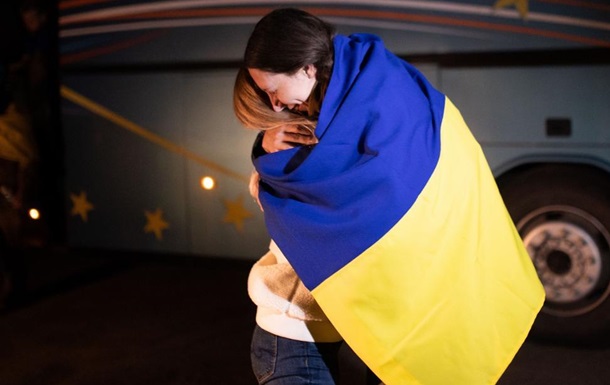 Затяжна війна: як українці долають стрес і депресію
