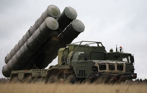 РФ перекидає з Білорусі ракети для ЗРК С-300