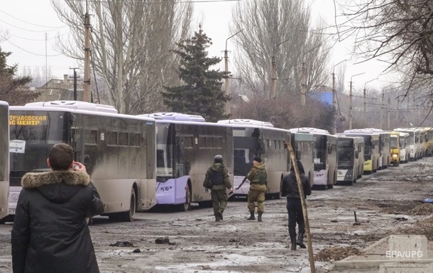 Оккупанты  эвакуируют  жителей Луганщины из-за подготовки к обороне - РВА