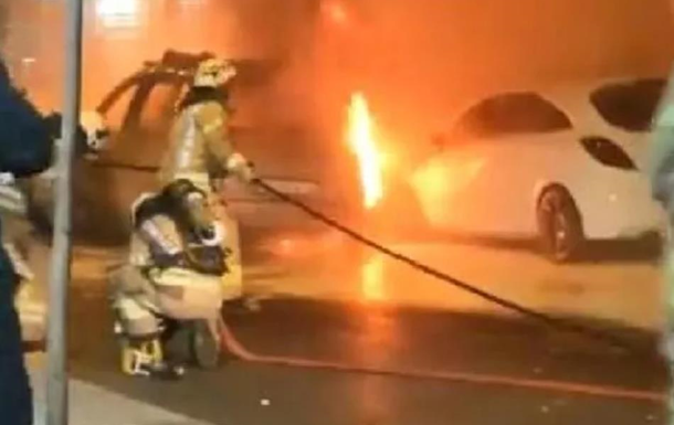 У Стамбулі вибухнув автомобіль, ЗМІ говорять про теракт