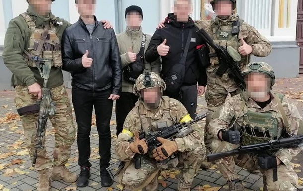 Украина вернула из плена морских пехотинцев 