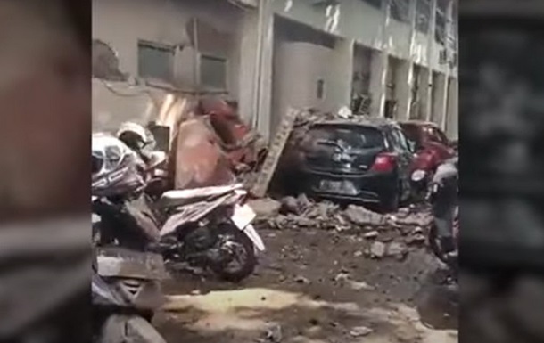 Значительно возросло количество жертв землетрясения в Индонезии 