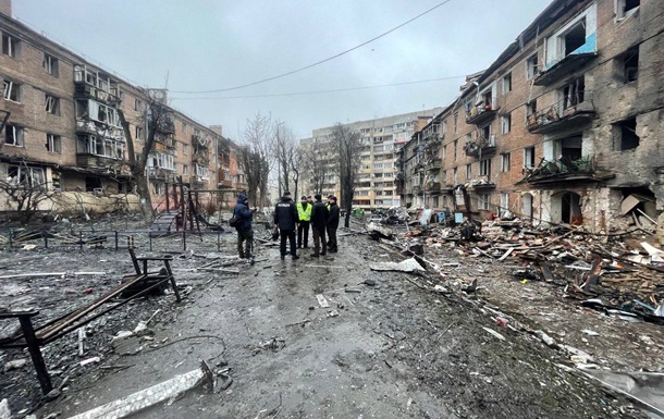 Число жертв удара по Вышгороду увеличилось до пяти человек