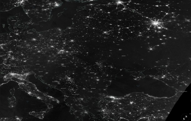NASA показало, як Україна виглядала без світла з космосу