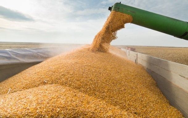 Russians stole a billion dollars worth of Ukrainian wheat – media