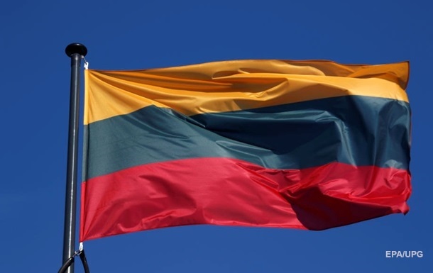 Литва продлила режим чрезвычайного положения на границе с РФ и Беларусью