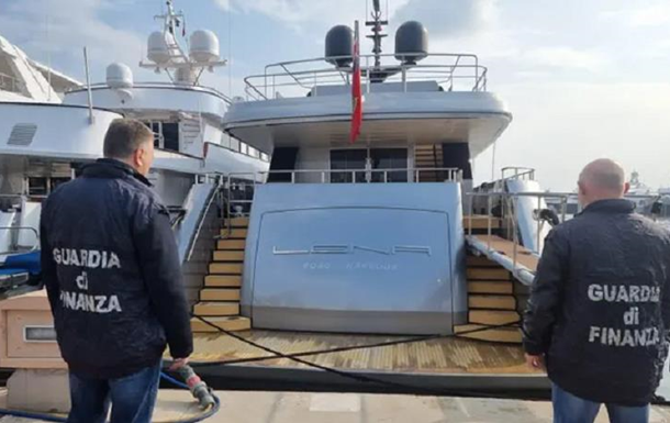 В Італії зникла заарештована яхта російського олігарха - ЗМІ