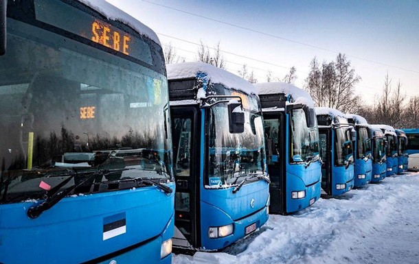 Естонія відправила 11 автобусів з енергообладнанням в Україну