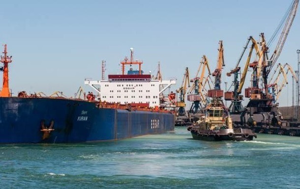Порти Південний та Чорноморськ відновили експорт продовольства