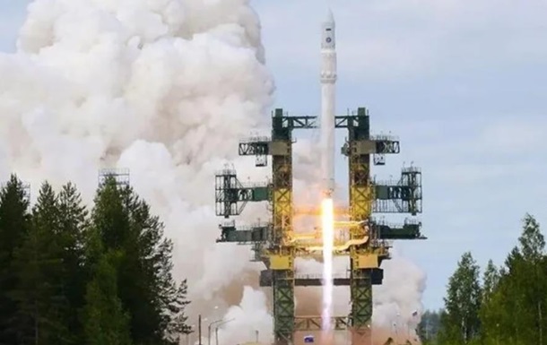 The scientist announced the loss of a satellite in Russian orbit