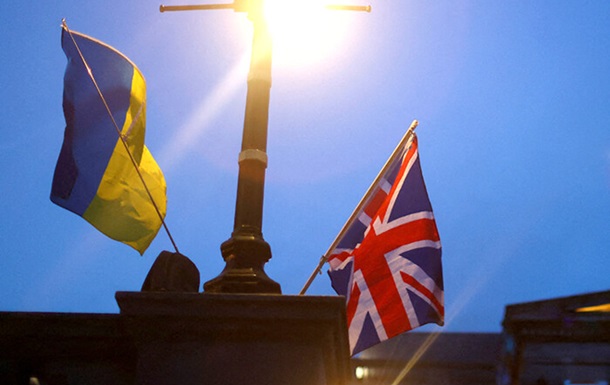 Британія виділить Україні пакет військової допомоги на £50 млн