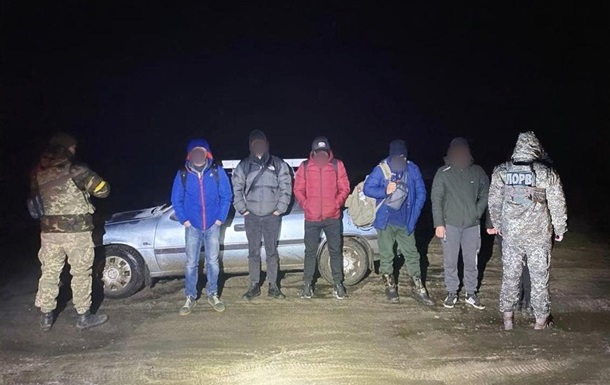 Біля кордону з Молдовою затримали чотирьох ухильників - ДПСУ