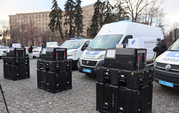 Харківська поліція отримала три сучасні ДНК-лабораторії