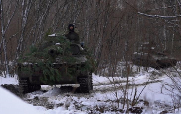 У Білорусі три батальйони відправили до українського кордону - Наєв