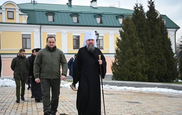 На Киевщине в храмах ПЦУ планируют создавать  пункты несокрушимости 