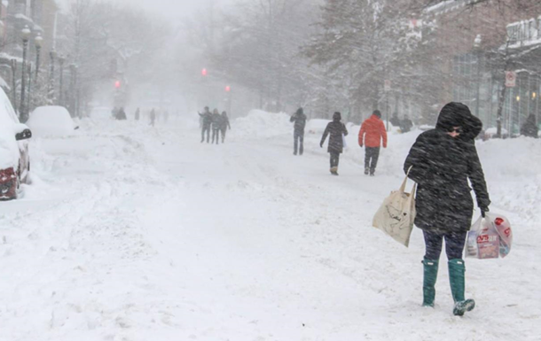 Число загиблих від снігової бурі у США знову зросло