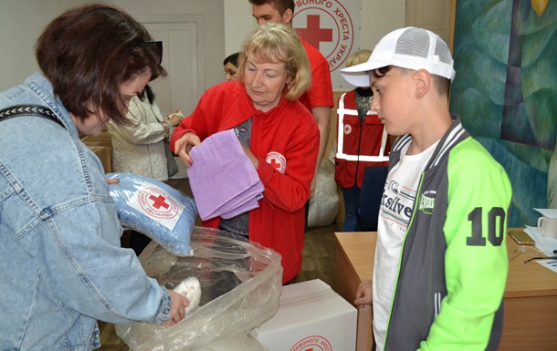 С начала войны 9 млн человек получили помощь от Красного Креста Украины