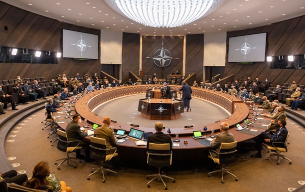 Військовий комітет НАТО обговорить допомогу Україні