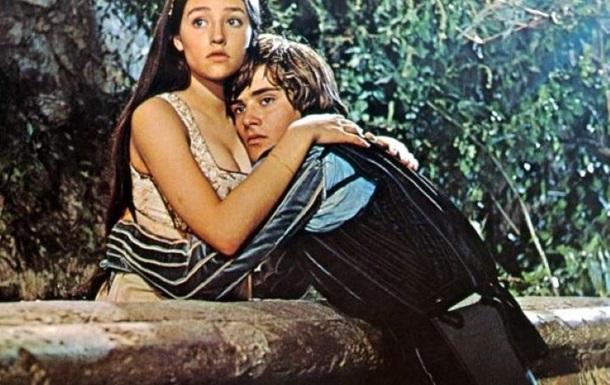 Зірки фільму Ромео і Джульєтта вимагають півмільярда доларів за сексуальні сцени
