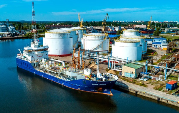 Сеть UPG обеспечила бесперебойные поставки топлива в Украину, приобретя морской терминал в Польше