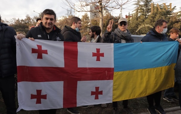 Грузія не йде на контакт: що стоїть за відмовою Україні