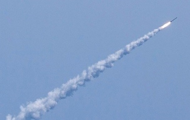 Війська РФ вдарили по Харкову ракетами С-300