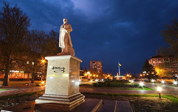 The inhabitants destroyed the monument to Shevchenko in Melitopol