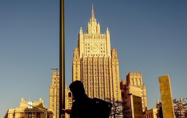 У Москві заявили про  агресивні дії  проти посольств РФ