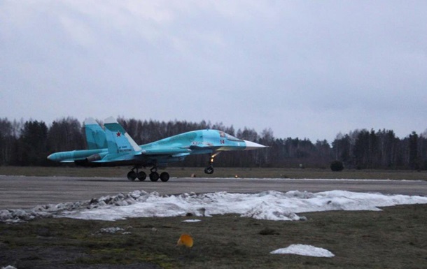На навчання до Білорусі прибули російські Су-34