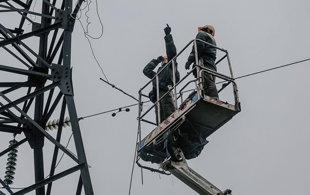 Відключення електрики не вплинули на життя 4% українців – соцопитування