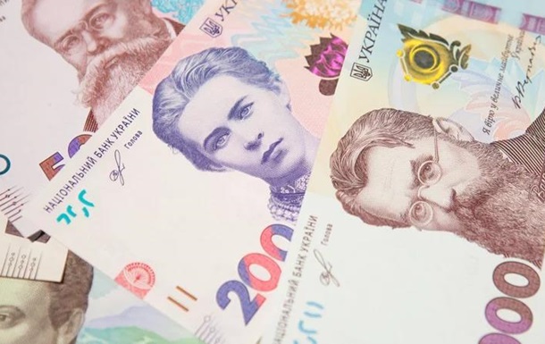 Парадокс: для нормального життя українцям треба менше грошей, ніж рік тому