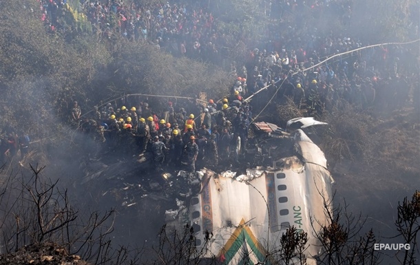 Авиакатастрофа в Непале: найдены тела двух американцев