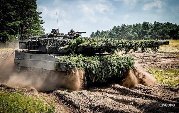 Дві країни мають дати Україні найбільше танків Leopard - генерал