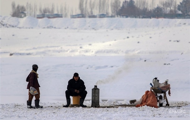 В Афганистане более 150 человек стали жертвами морозов  - CNN