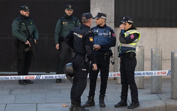Испанский суд заключил под стражу отправителя писем со взрывчаткой