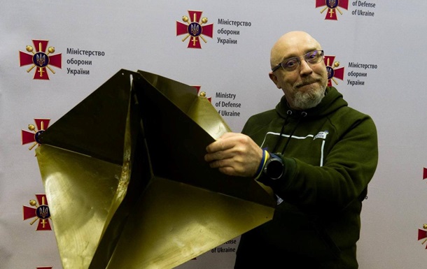 Резніков показав, чим окупанти намагалися захищатися від ударів HIMARS