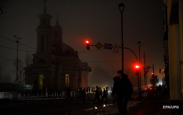 У Києві та області вводяться часткові відключення світла