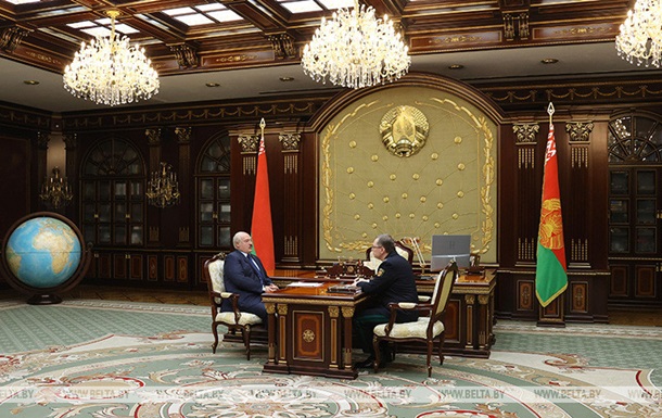 Лукашенко издал указ о комиссии по работе с желающими вернуться в Беларусь