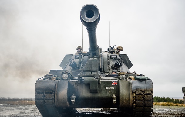 Soldiers of the Armed Forces of Ukraine arrived in Britain for training on the AS90 self-propelled guns 